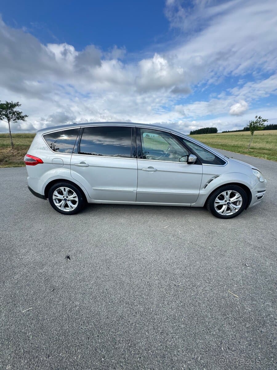 2014 Ford S-MAX - 4