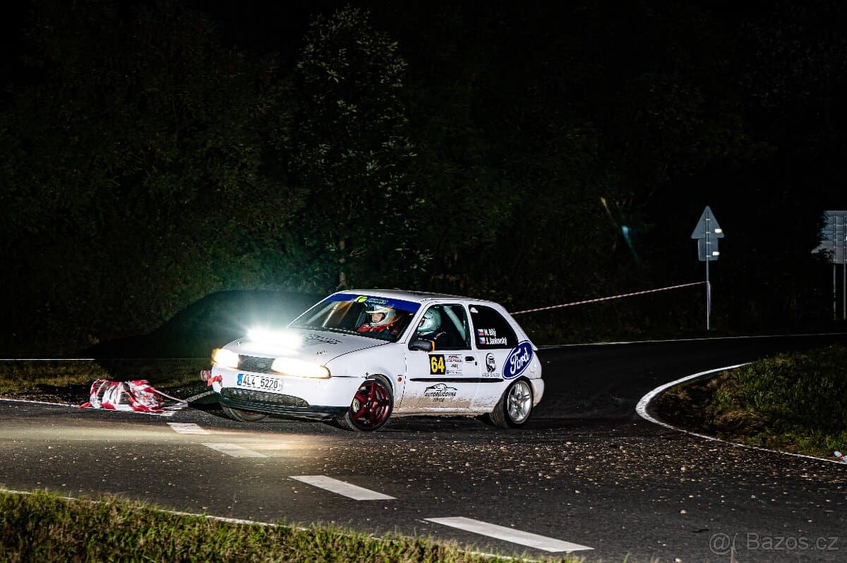 Ford FIESTA - 4
