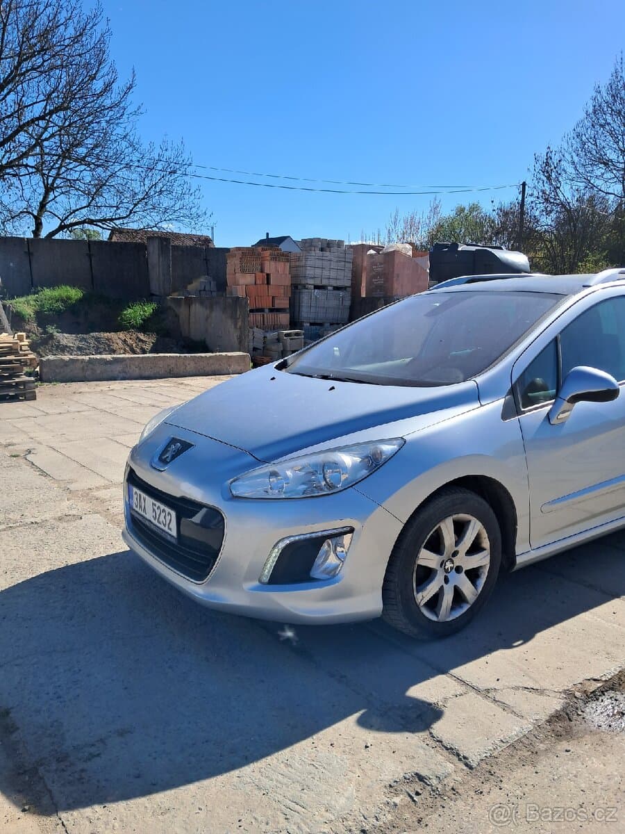 2014 Peugeot 308 - 4