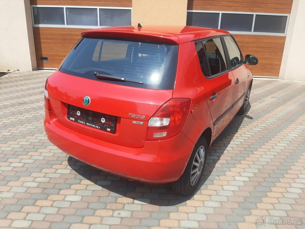 2011 Škoda FABIA - 4