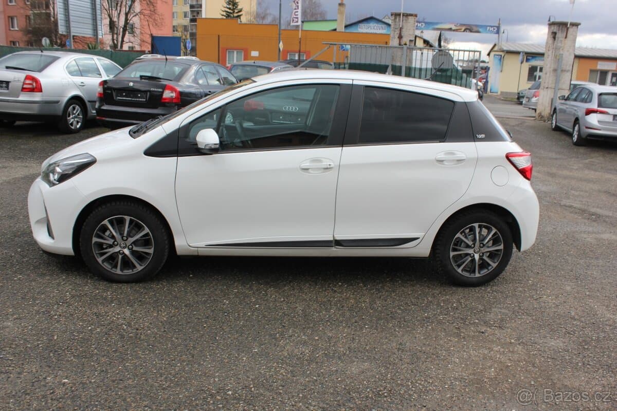 2020 Toyota YARIS - 4