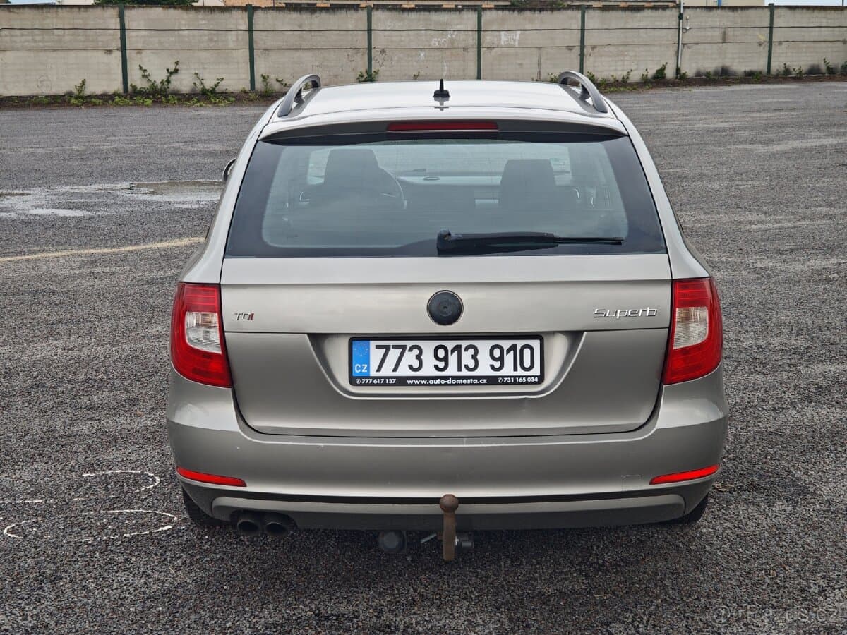 2010 Škoda SUPERB - 4