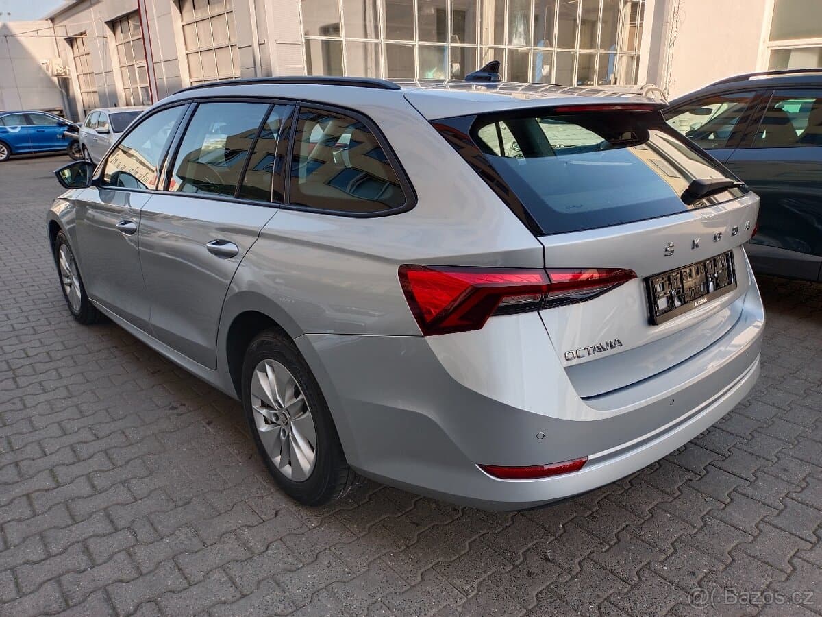Škoda OCTAVIA - 4