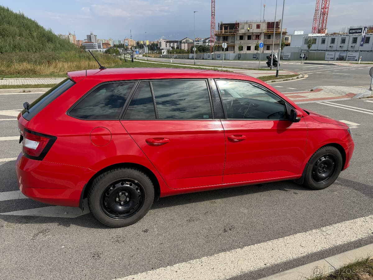 2015 Škoda FABIA - 4