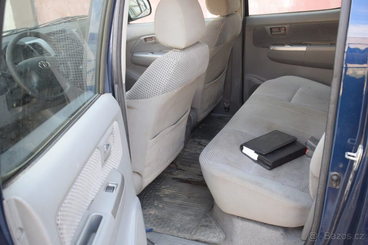 2008 Toyota HILUX - 4