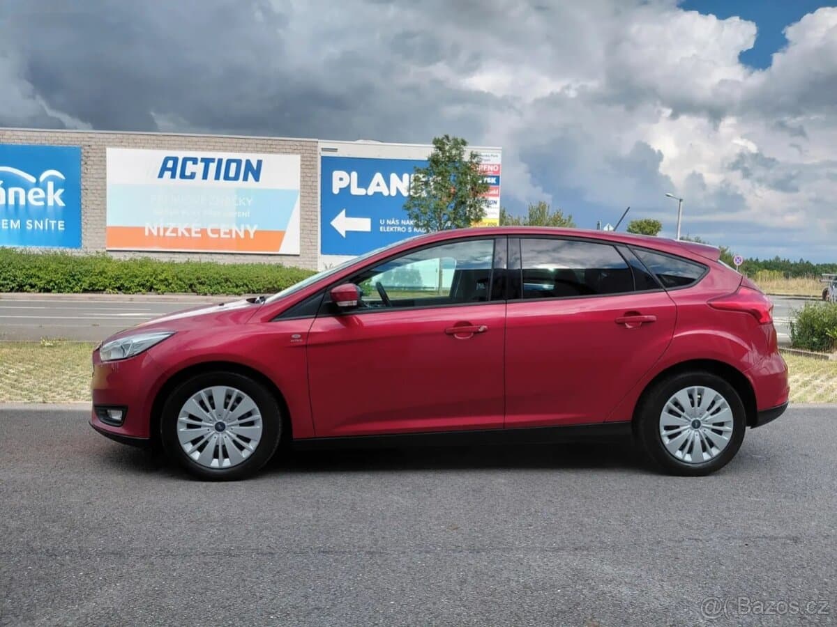 2017 Ford FOCUS - 4