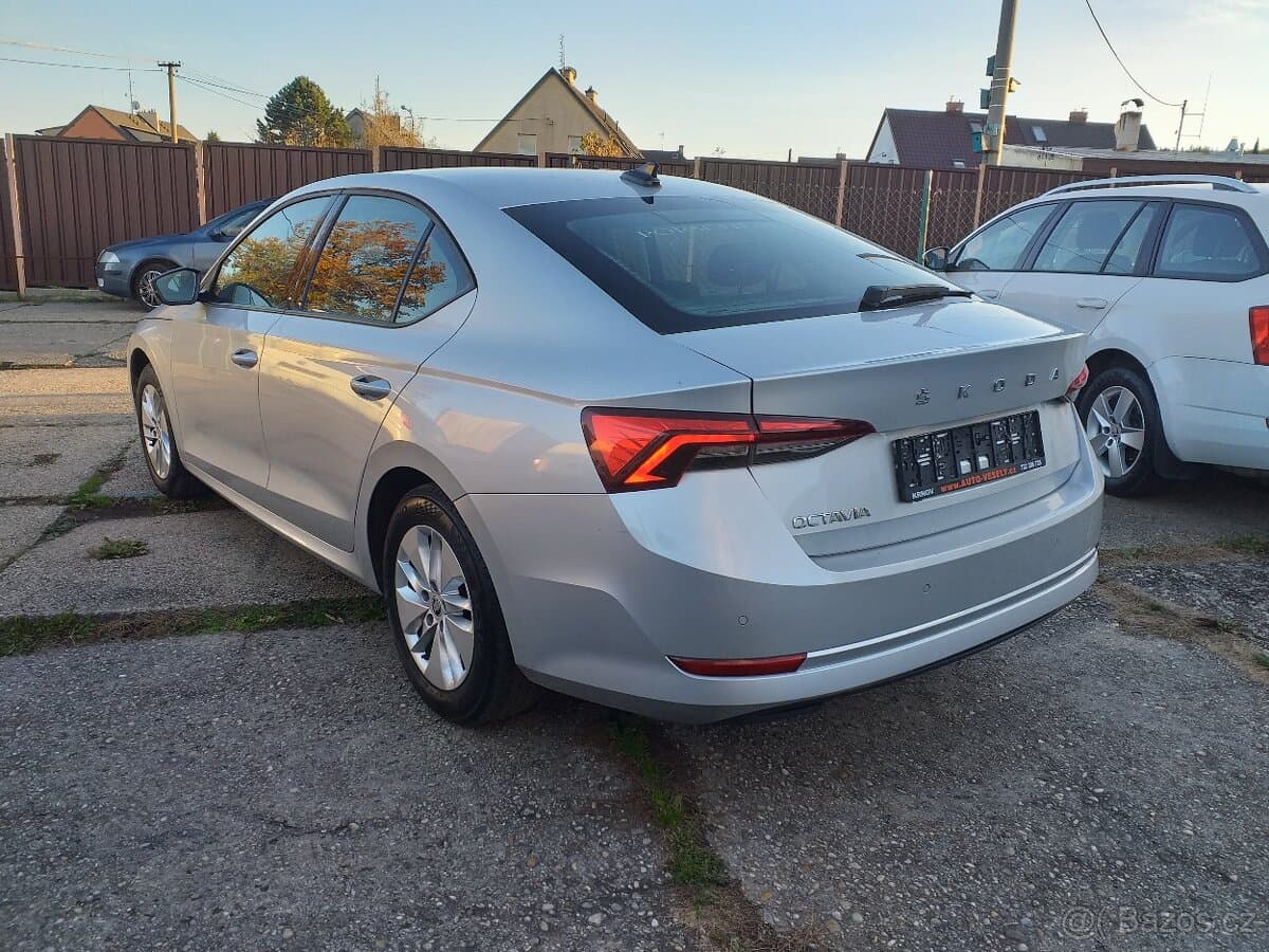 2021 Škoda OCTAVIA - 4
