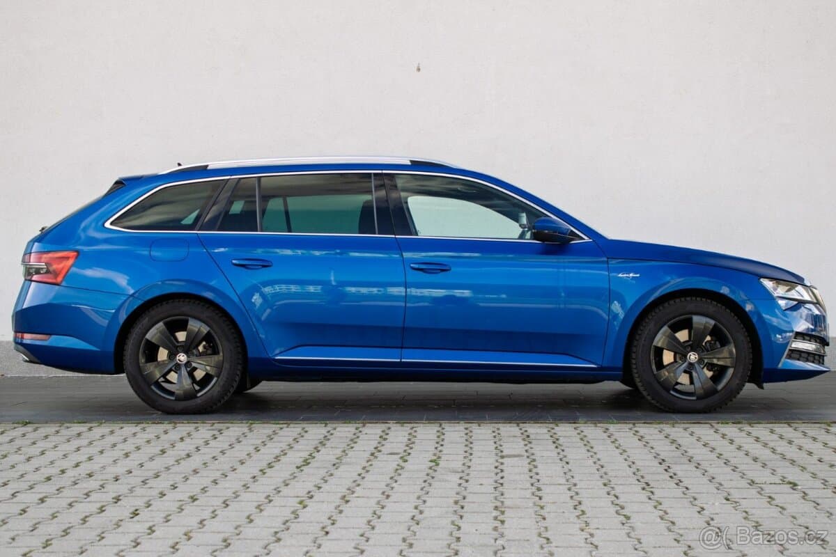 2021 Škoda SUPERB - 4