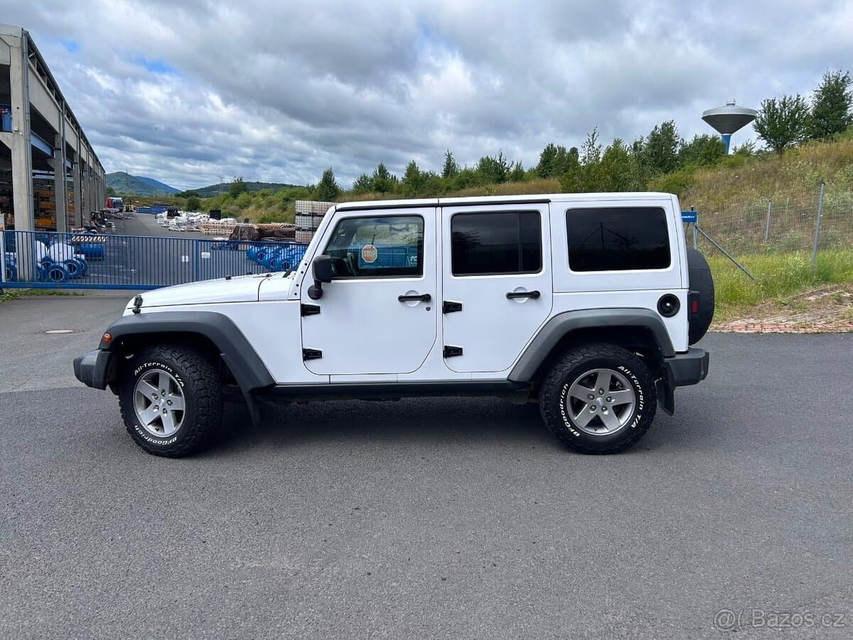 2012 Jeep WRANGLER - 4