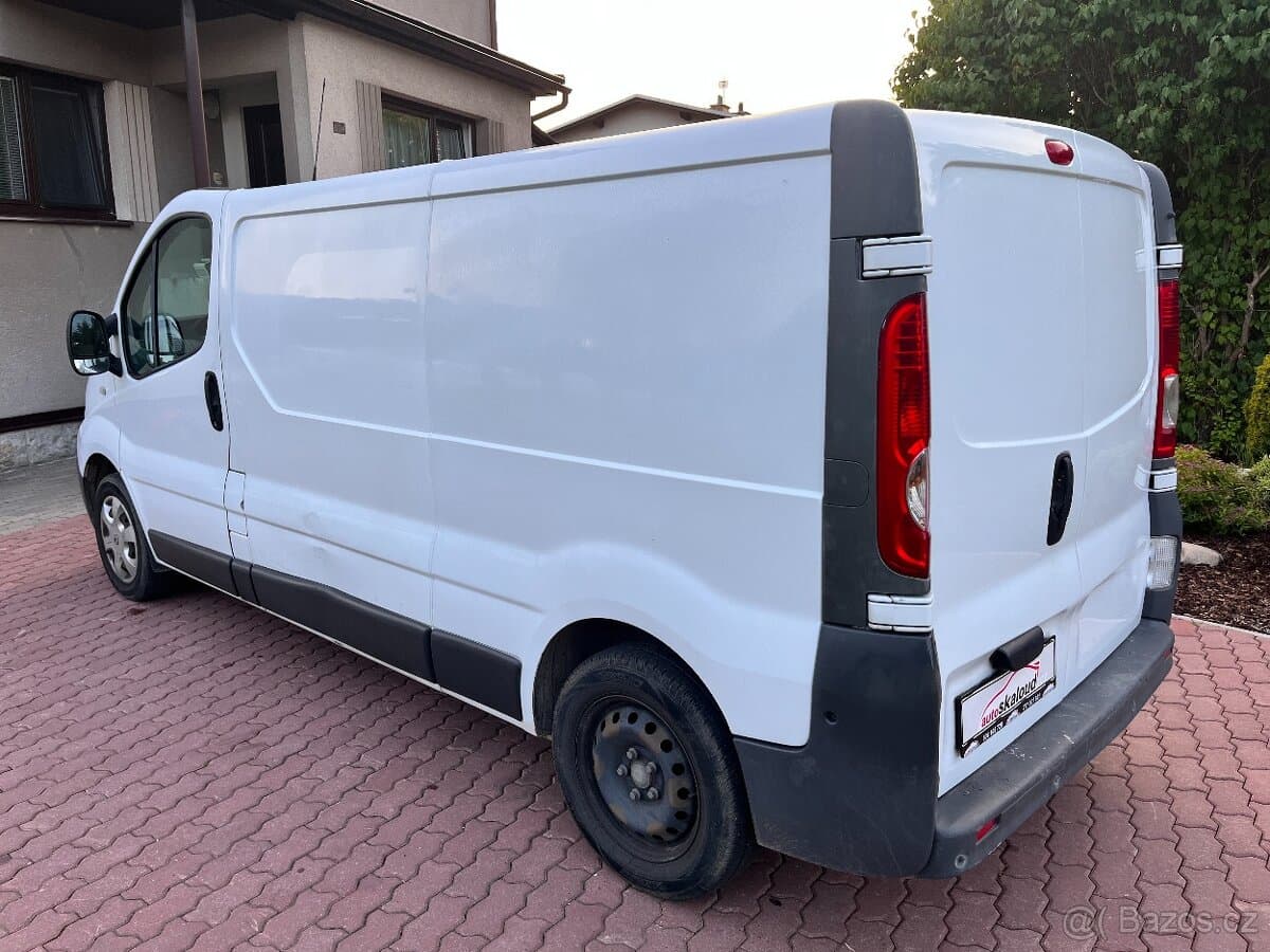 2013 Renault TRAFIC - 4