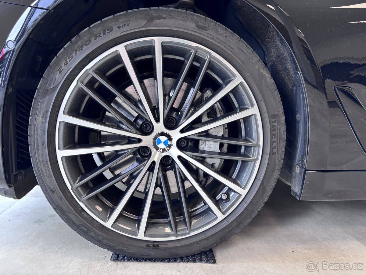 2024 BMW 5-SERIES - 4