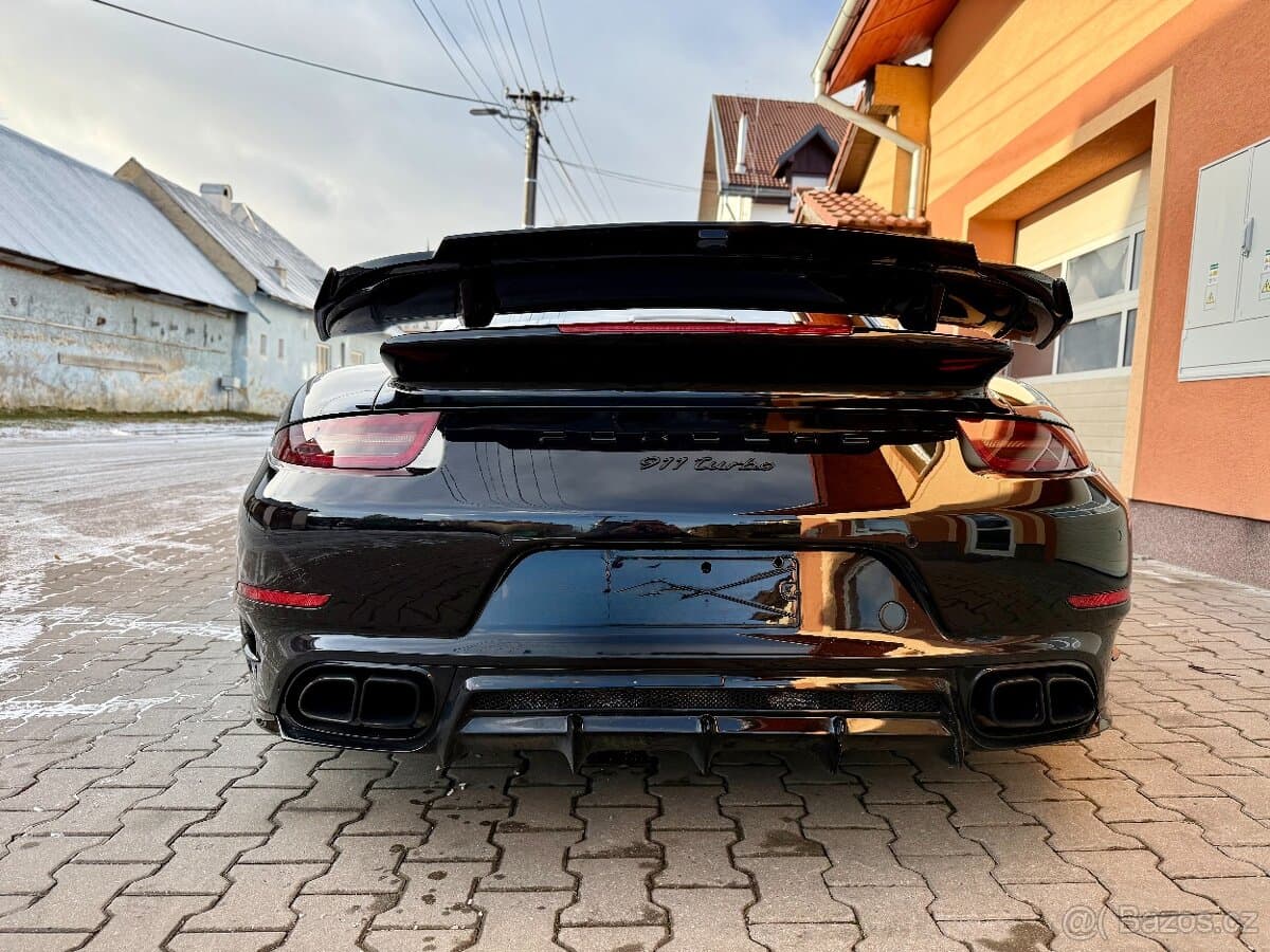 2014 Porsche 911 - 4