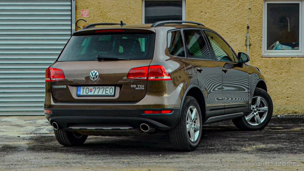 2011 Volkswagen TOUAREG - 4