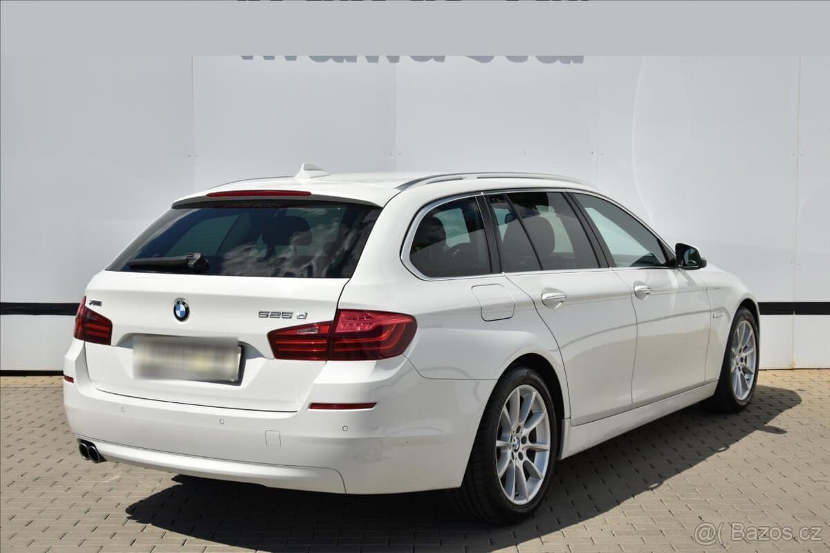 2015 BMW 5-SERIES - 4