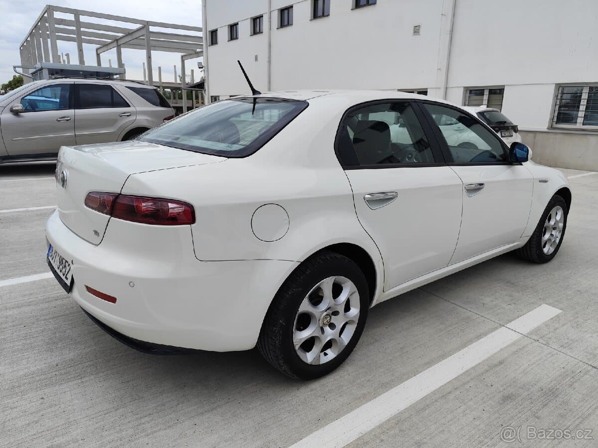 Alfa Romeo 159 - 4