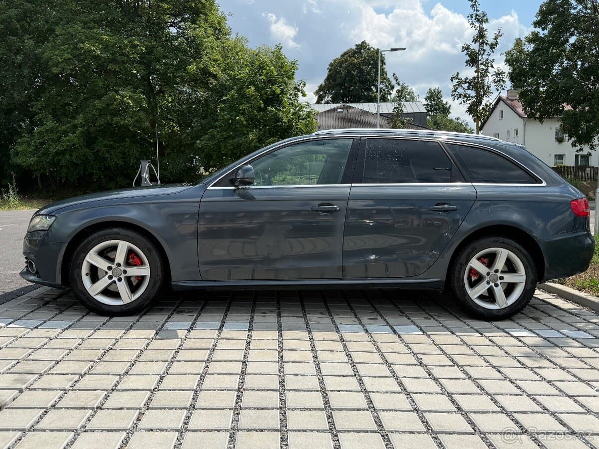 Audi A4 - 4