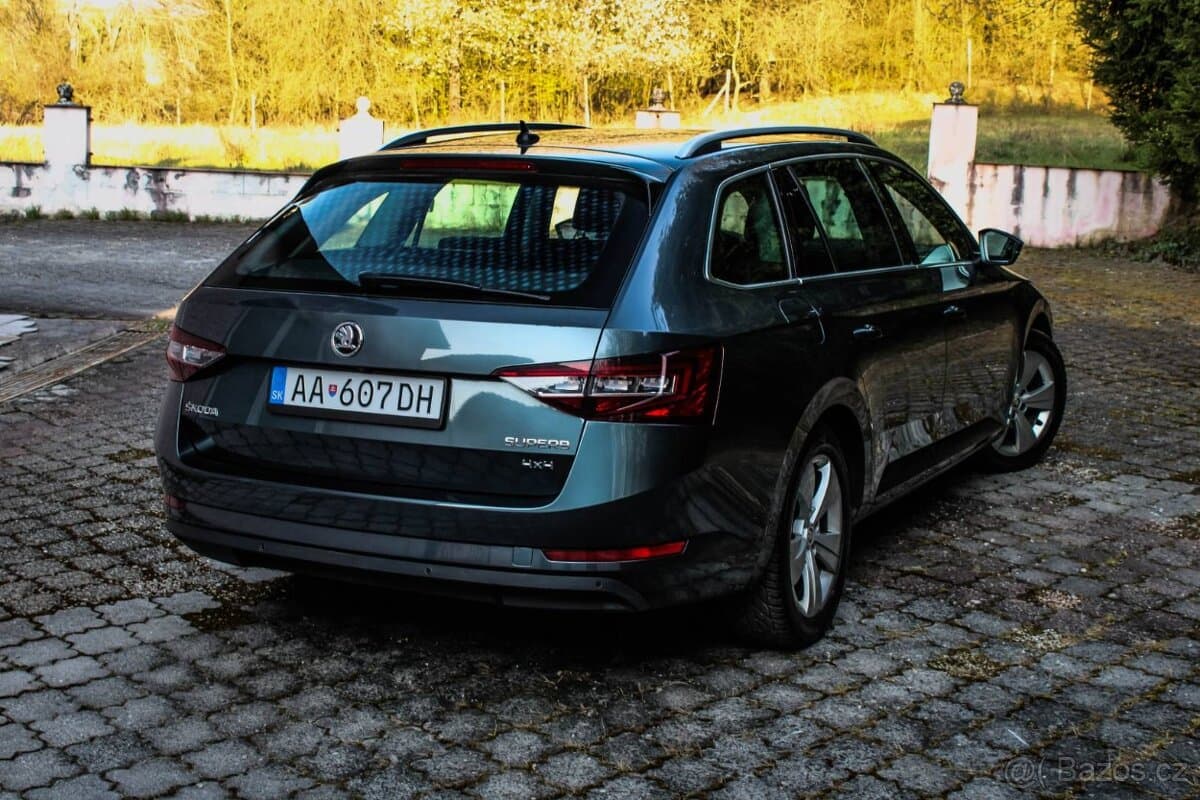2015 Škoda SUPERB - 4