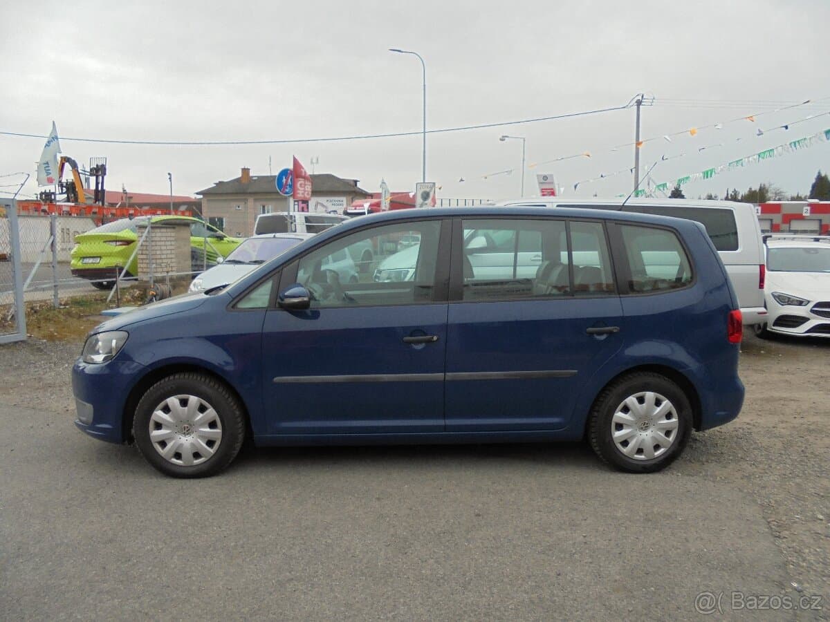 2011 Volkswagen TOURAN - 4