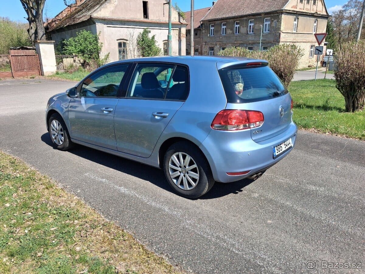 2011 Volkswagen GOLF - 4