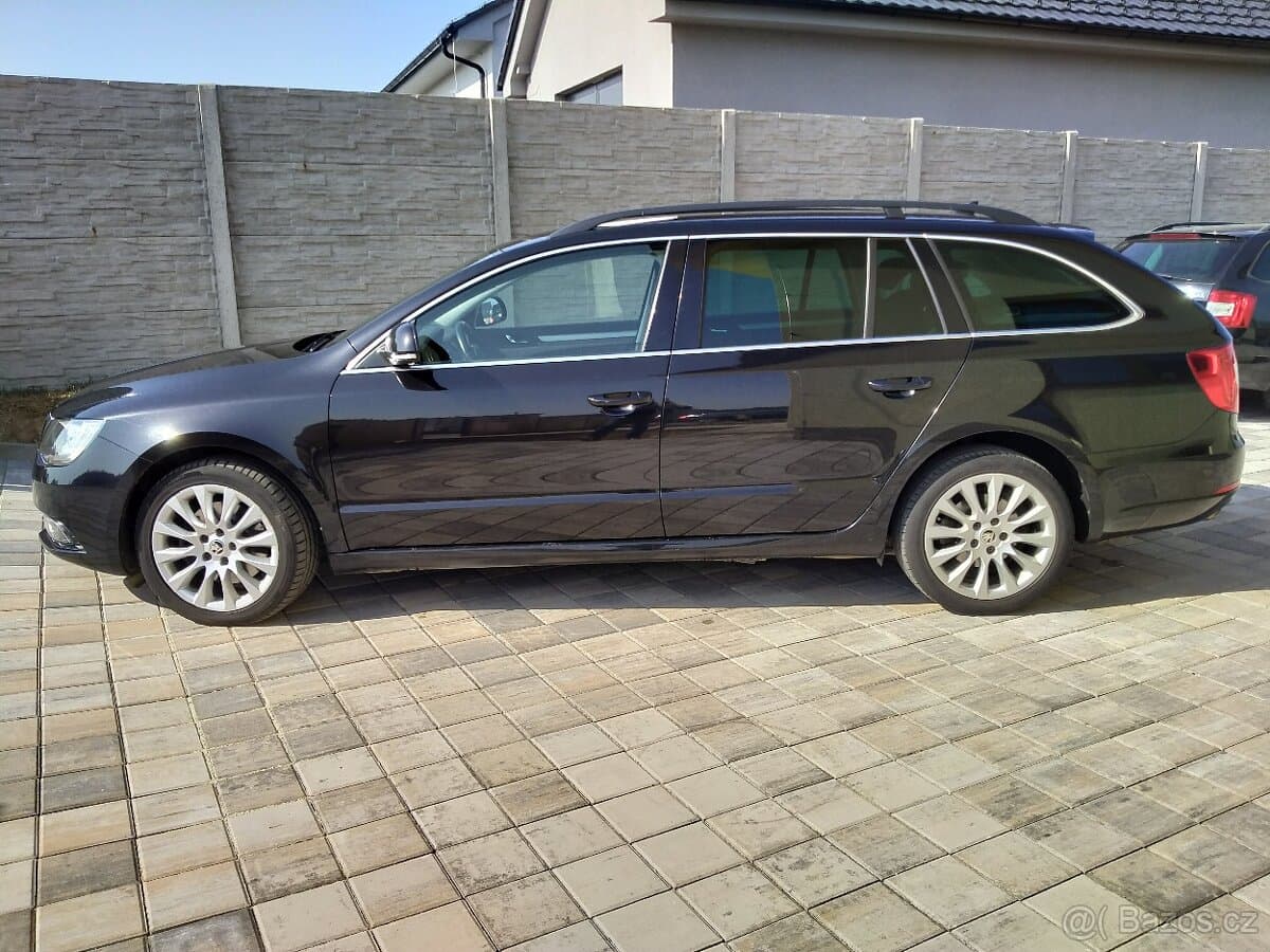 2014 Škoda SUPERB - 4