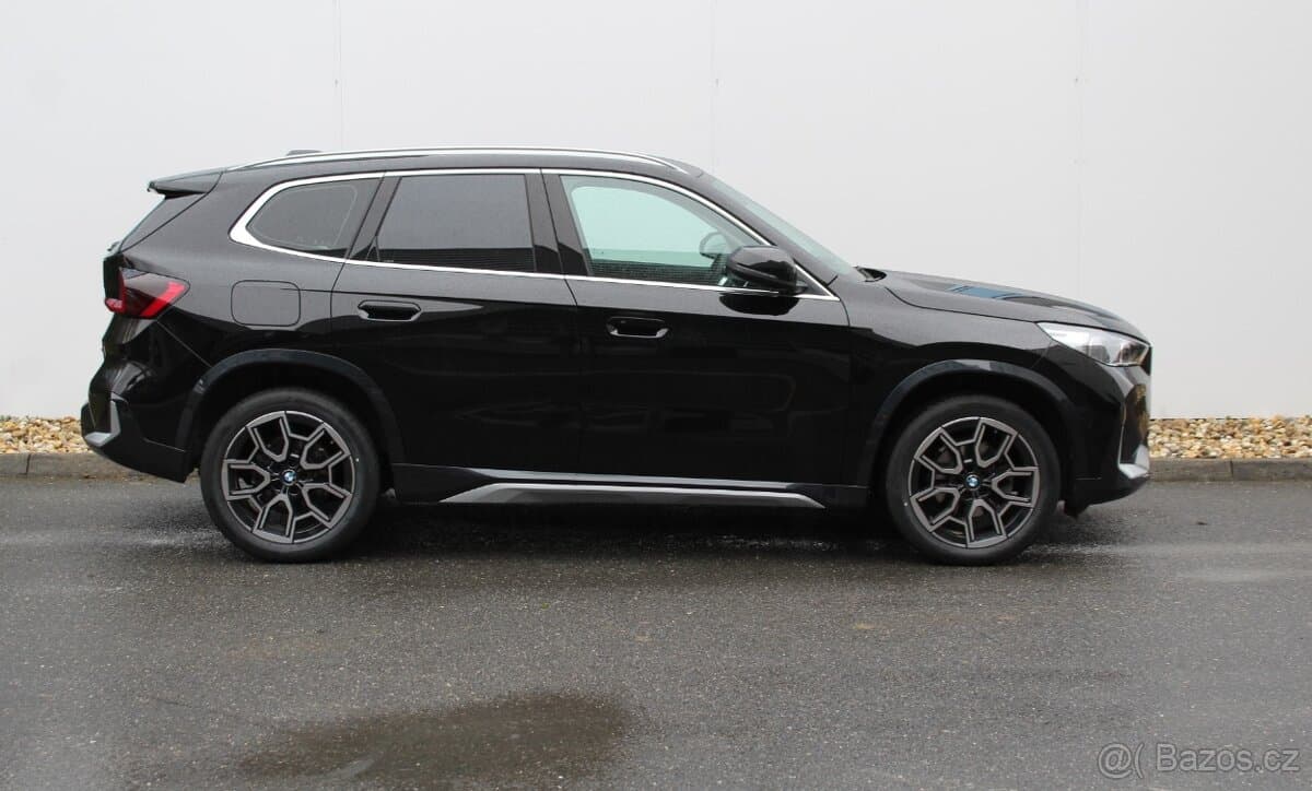 2025 BMW X1 - 4
