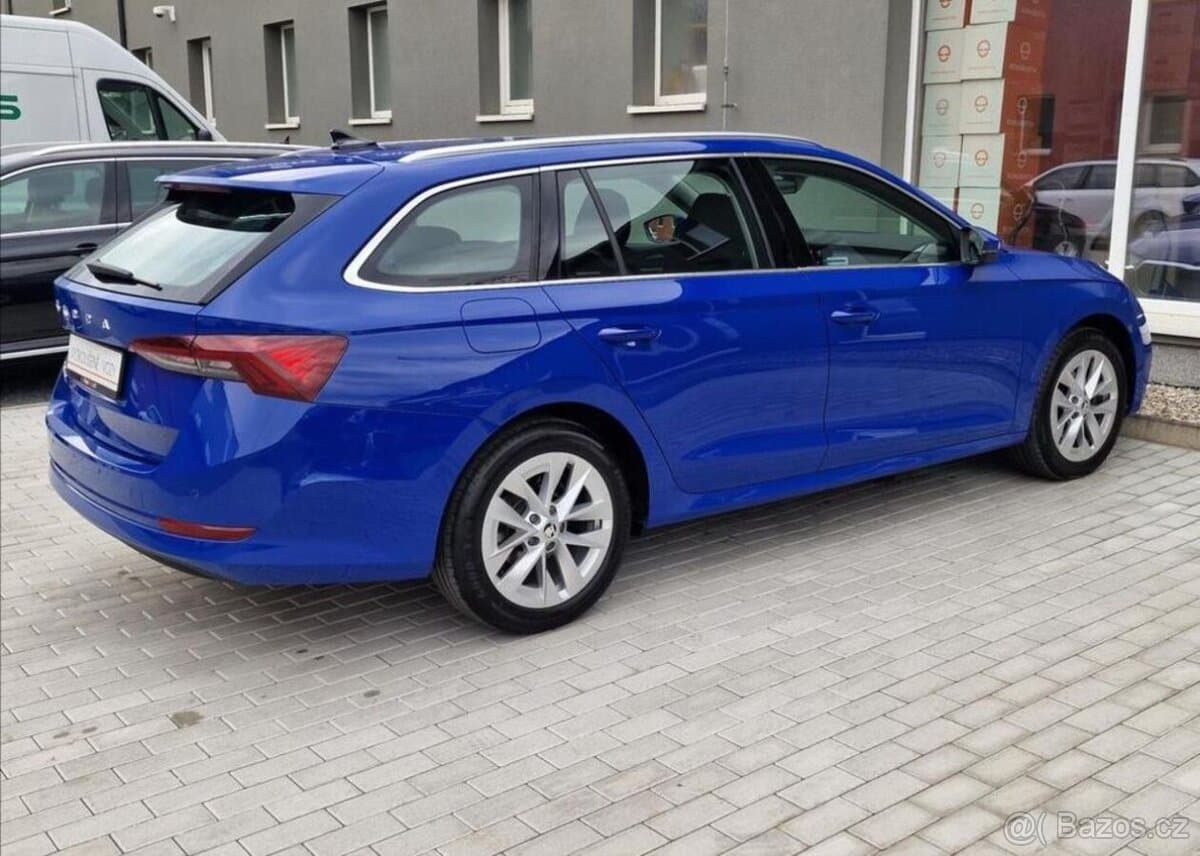 2023 Škoda OCTAVIA - 4