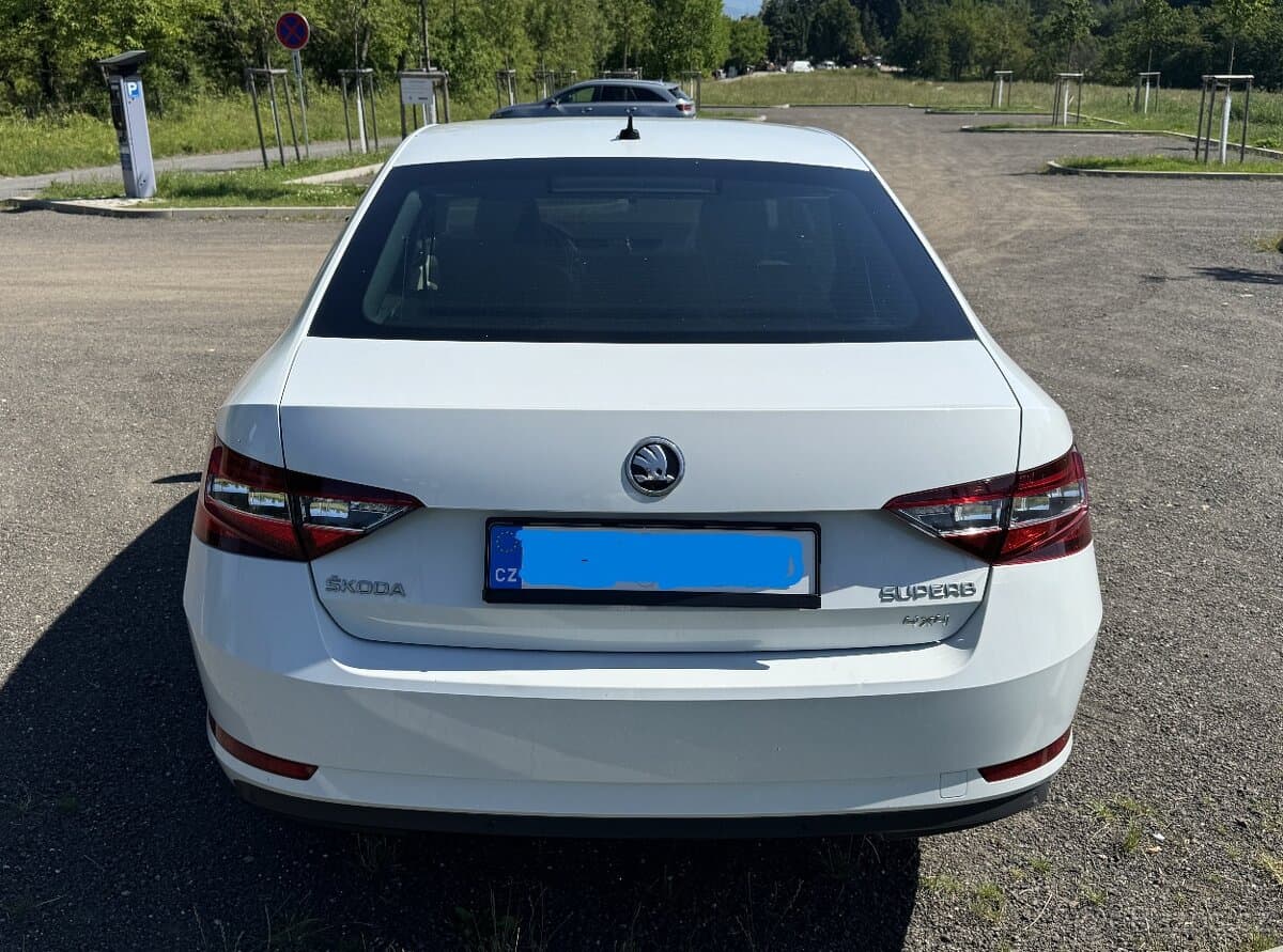 2016 Škoda SUPERB - 4