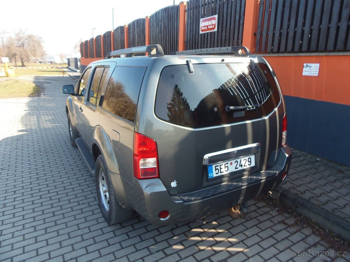 2005 Nissan PATHFINDER - 4