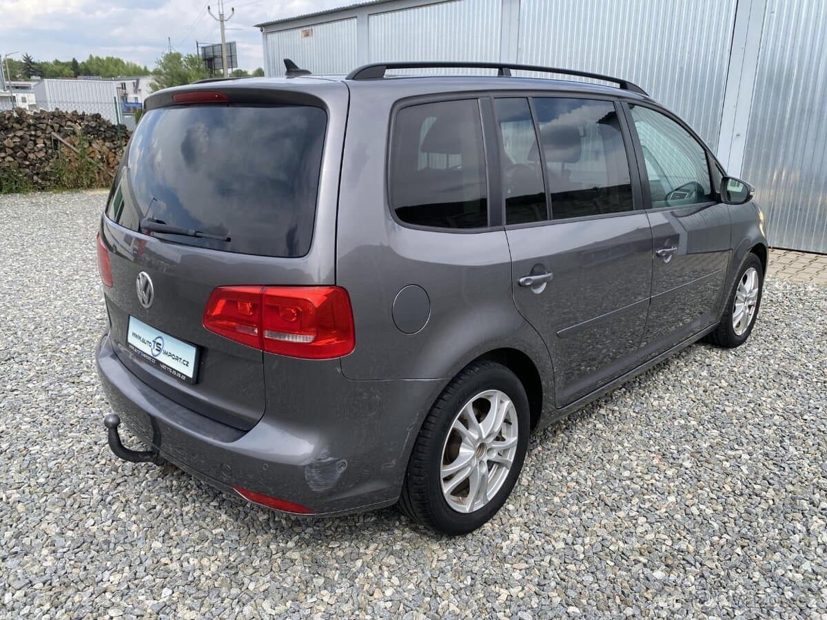 2011 Volkswagen TOURAN - 4