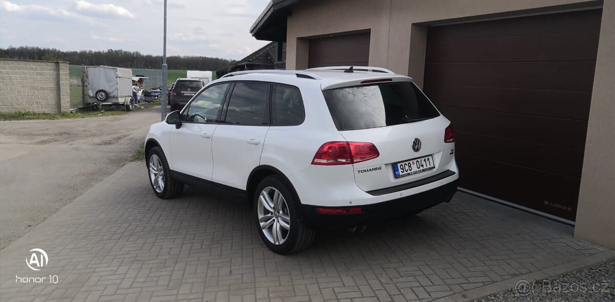 2013 Volkswagen TOUAREG - 4