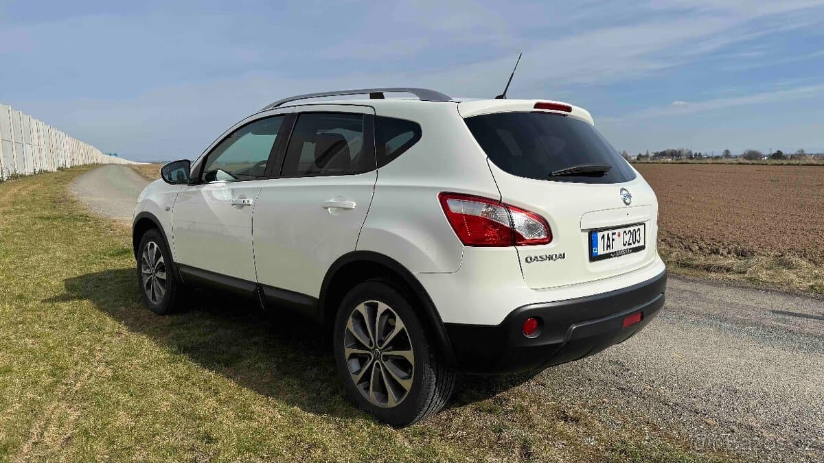 2012 Nissan QASHQAI - 4