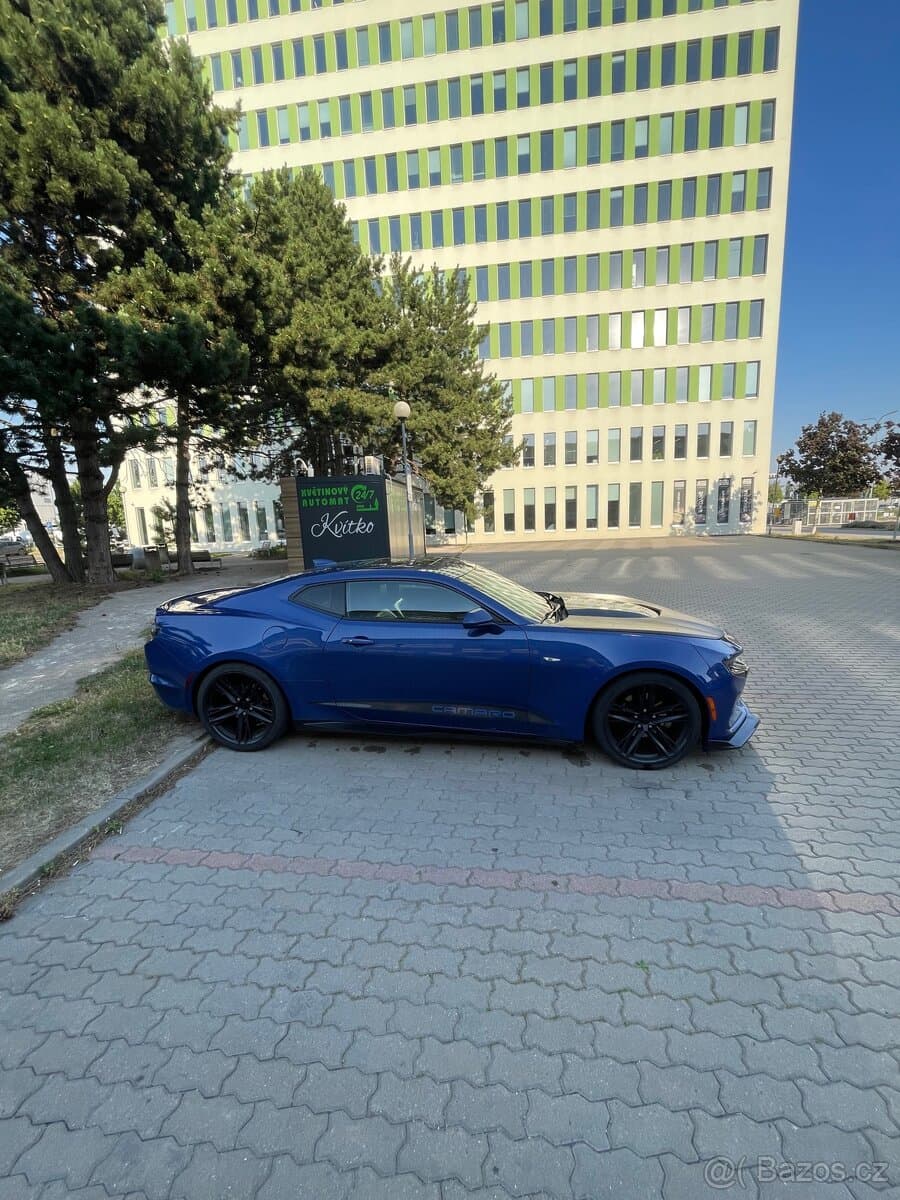 2019 Chevrolet CAMARO - 4