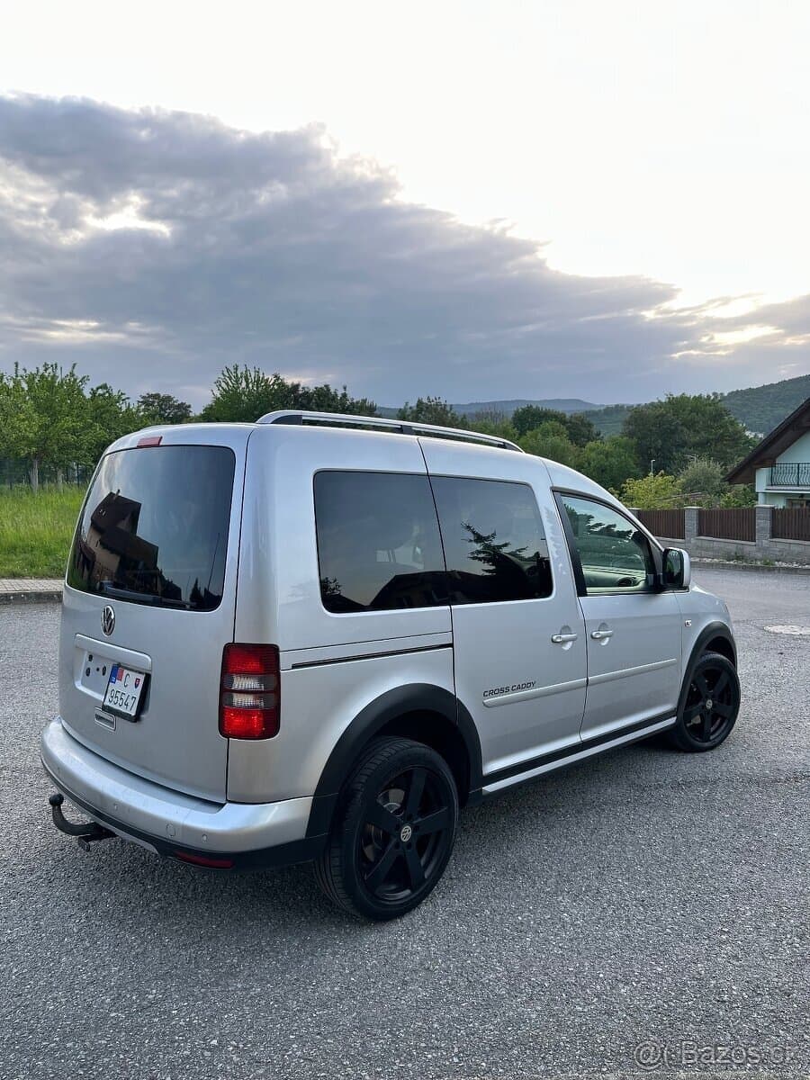 2015 Volkswagen CADDY - 4