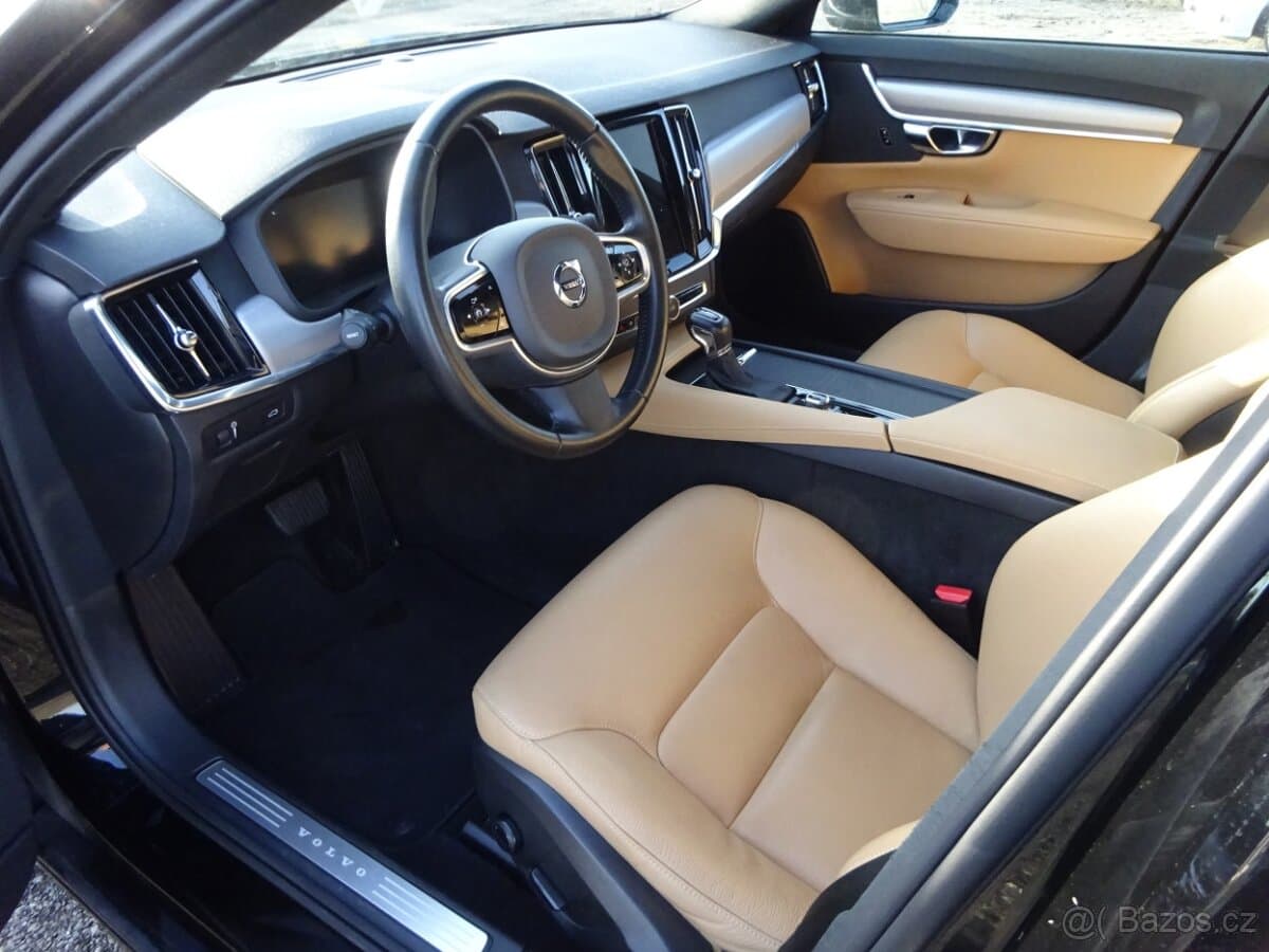 2020 Volvo V90 - 4