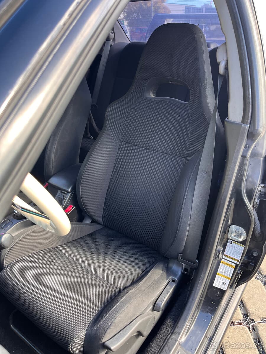 2004 Subaru IMPREZA - 4