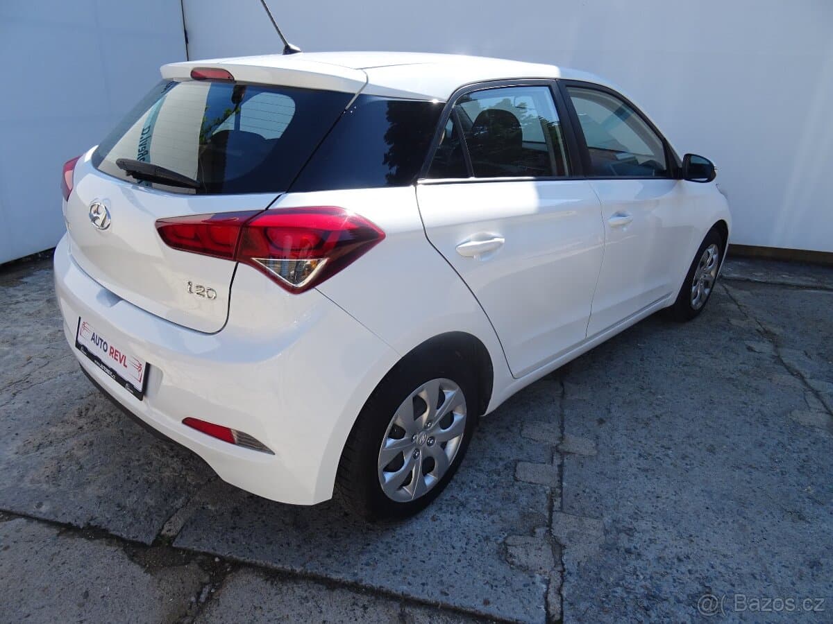 2016 Hyundai i20 - 4