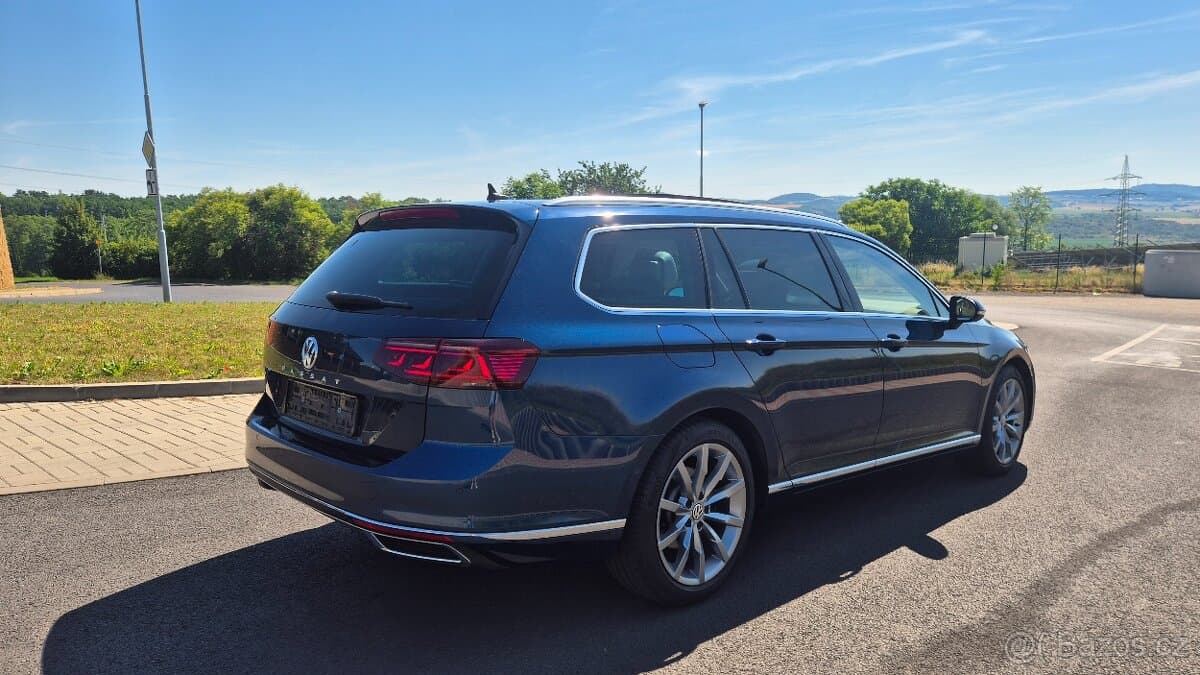 2020 Volkswagen PASSAT - 4