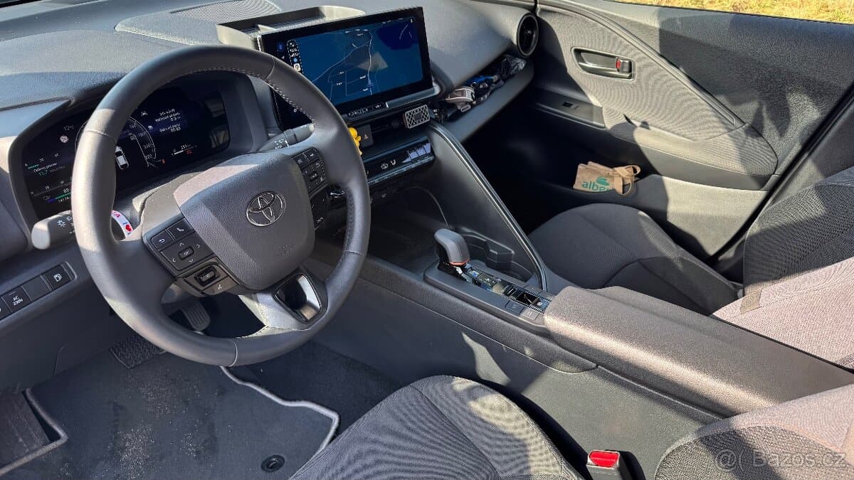 Toyota C-HR - 4