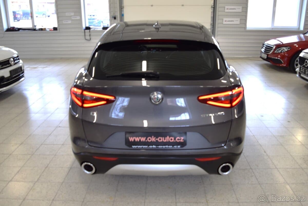 2020 Alfa Romeo STELVIO - 4