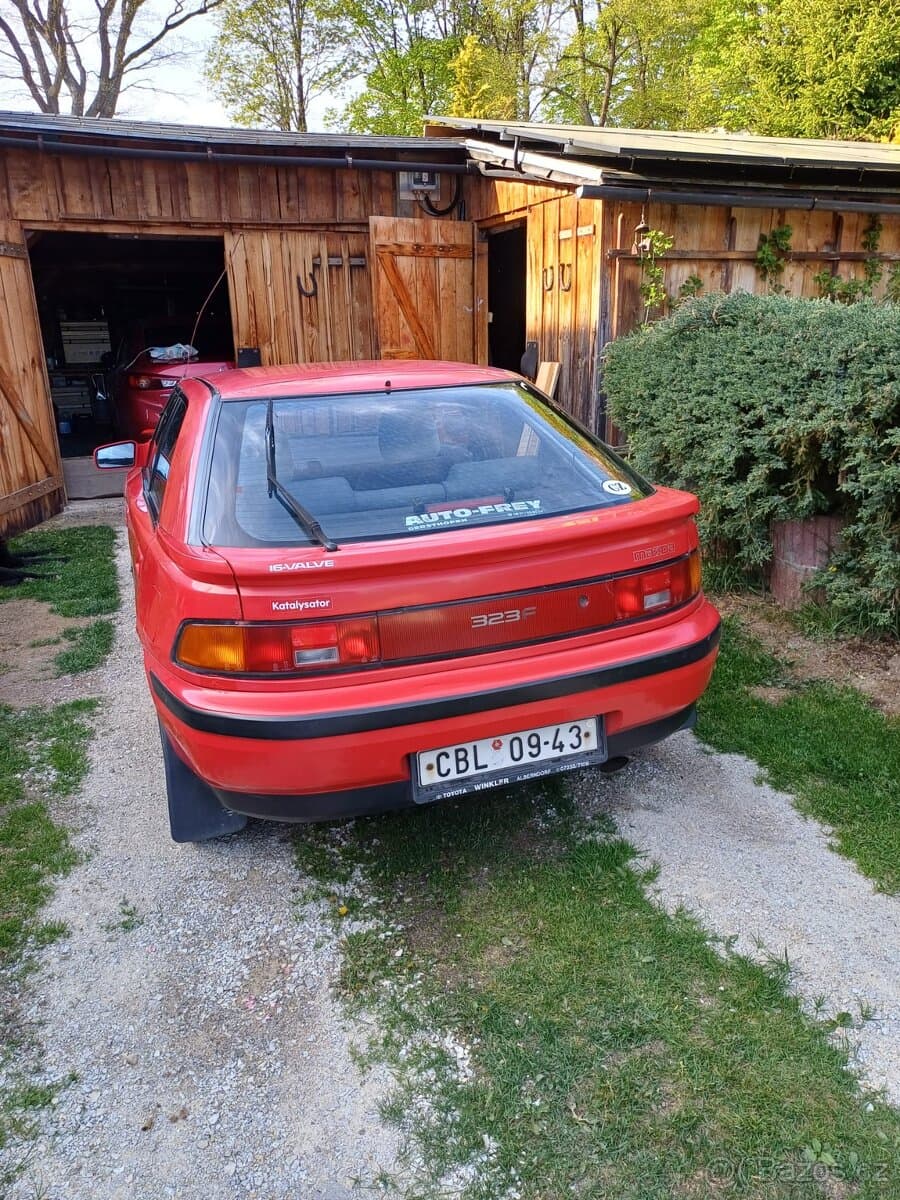 1992 Mazda 2 - 4