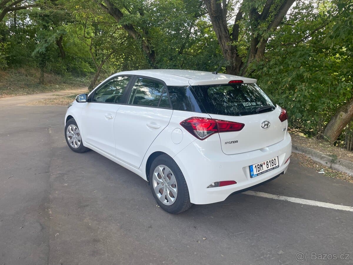 2016 Hyundai i20 - 4