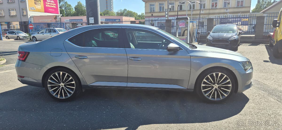 2016 Škoda SUPERB - 4