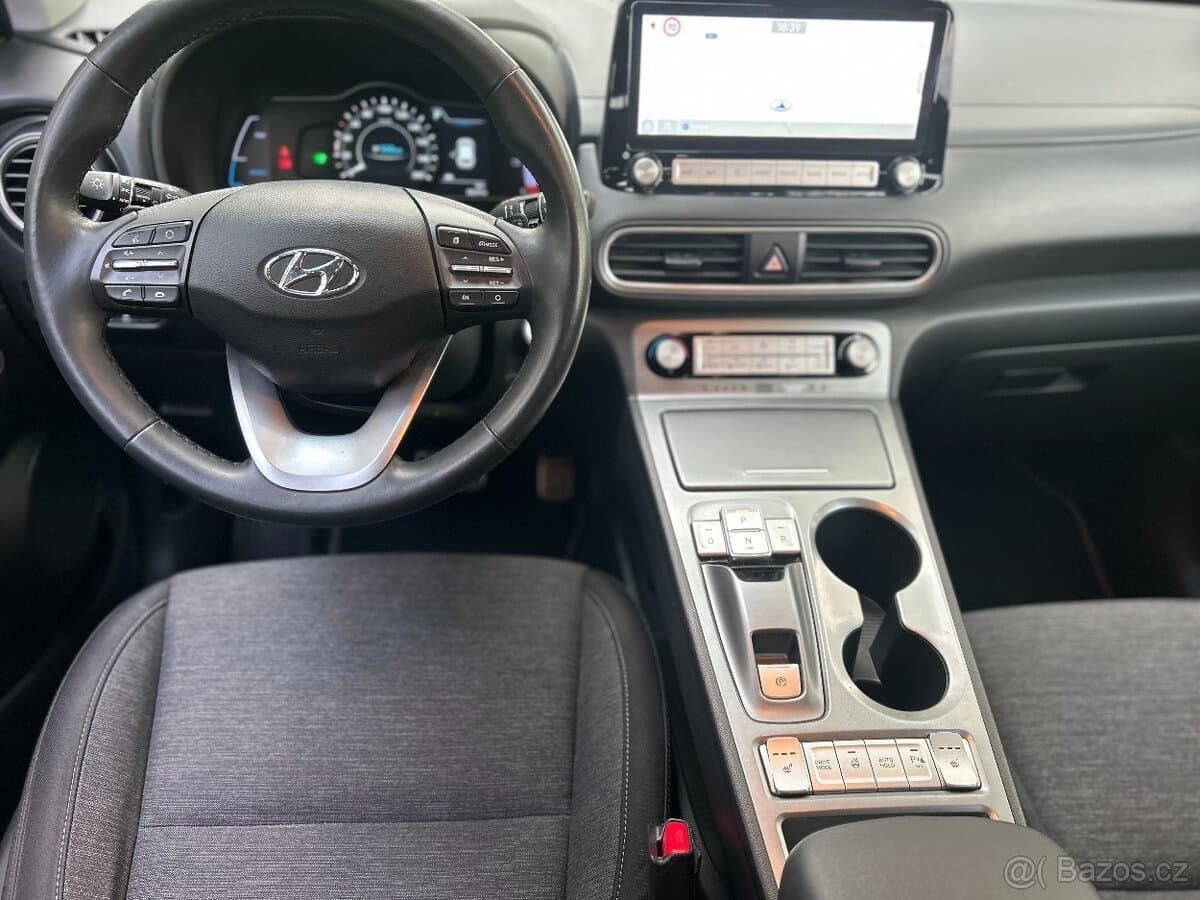 2021 Hyundai KONA - 4