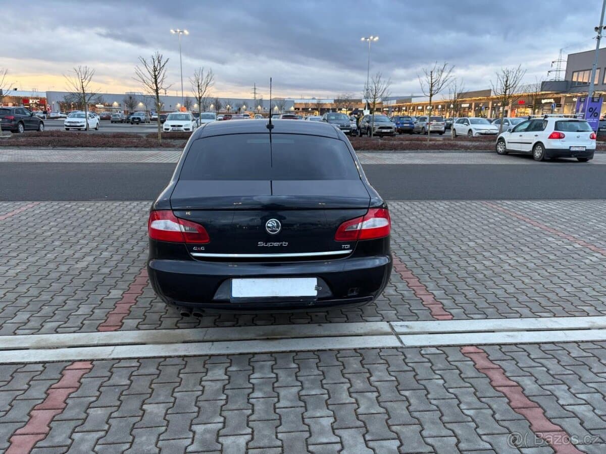 2009 Škoda SUPERB - 4