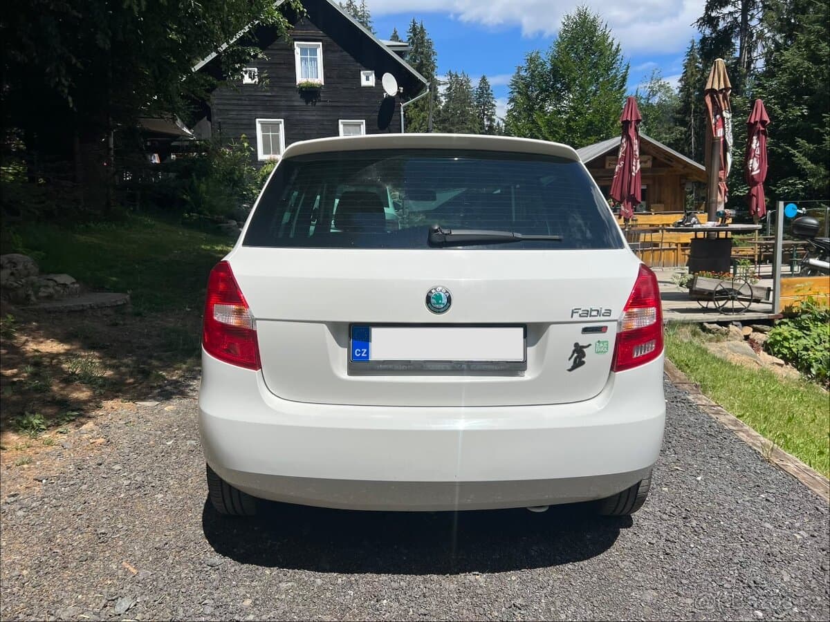 2012 Škoda FABIA - 4