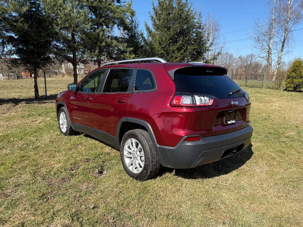 2021 Jeep CHEROKEE - 4