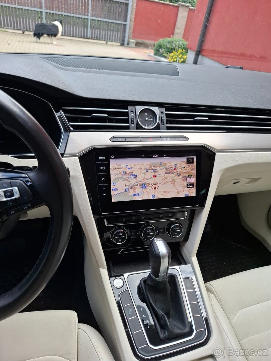 2018 Volkswagen PASSAT - 4