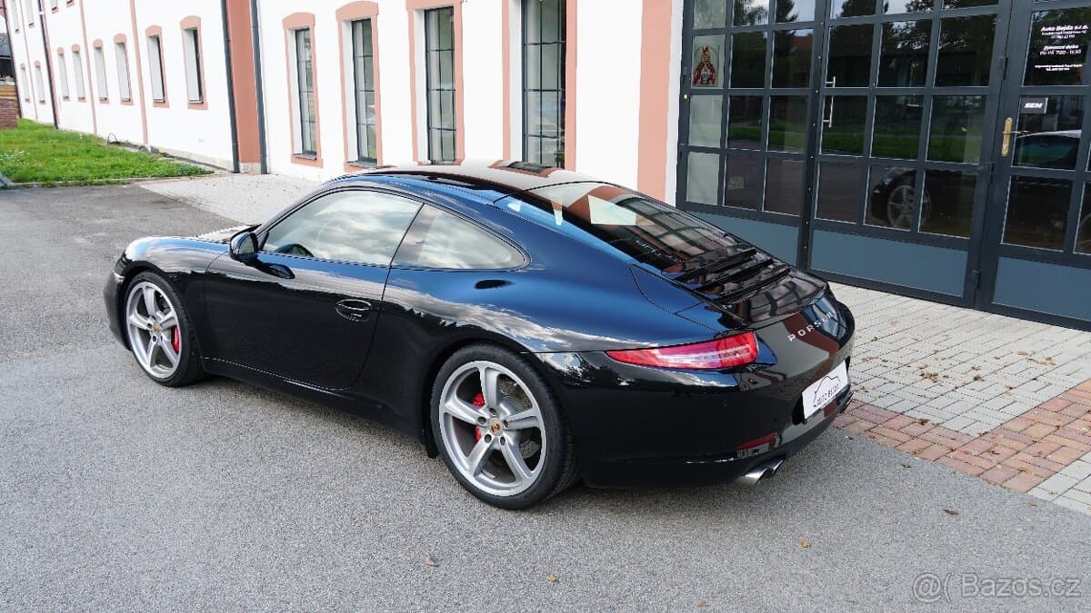 2014 Porsche 911 - 4