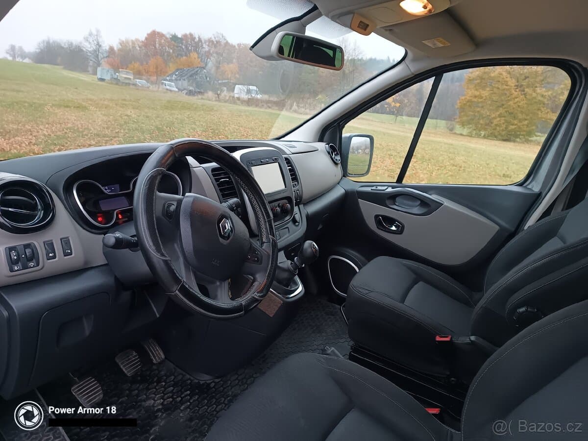 Renault TRAFIC - 4