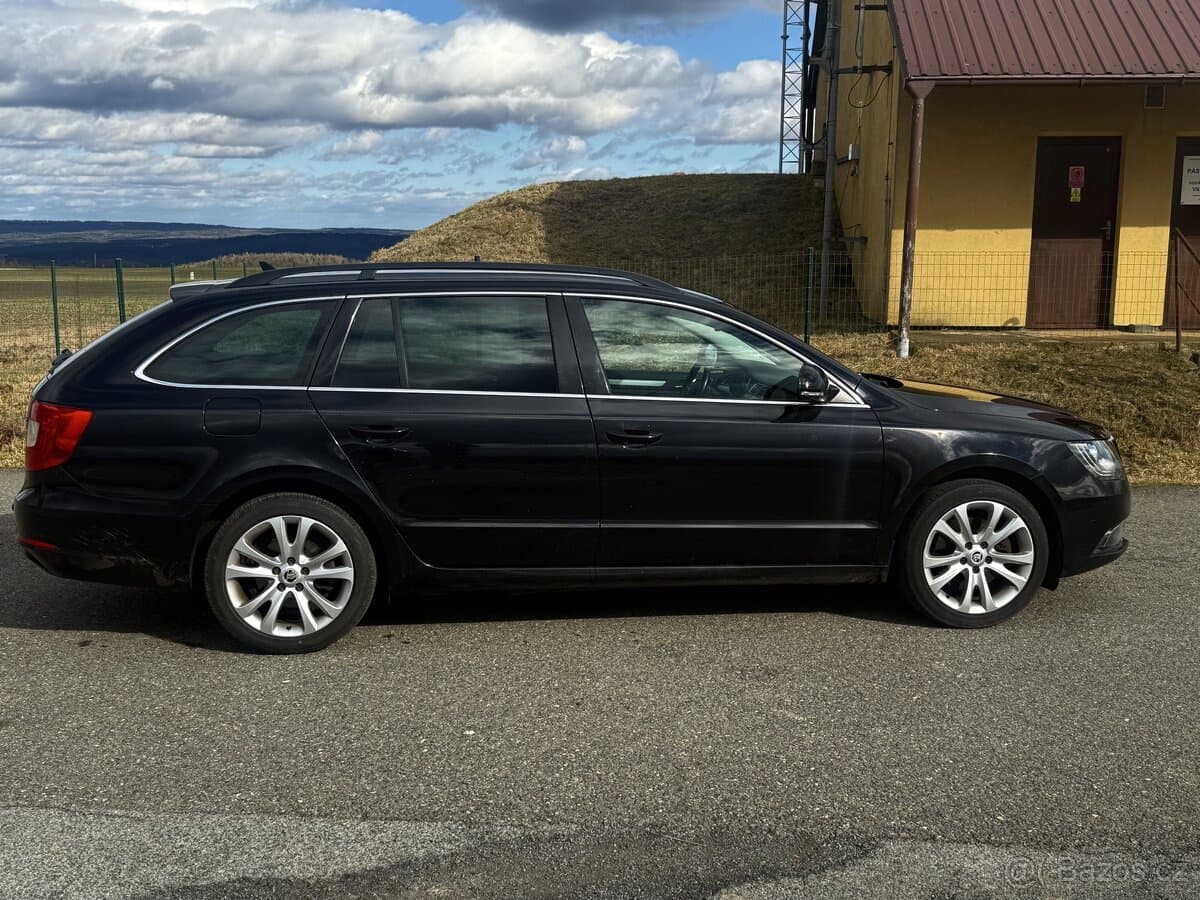 2015 Škoda SUPERB - 4